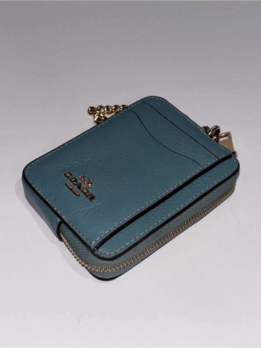 COACH Zip Card Case ID Wallet Refined Pebble Leather Soft Green/Gold - Picture 2 of 4